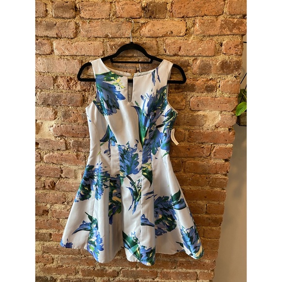 Dress Barn Dresses & Skirts - Dress Barn Fit N’ Flare Floral Cocktail Dress